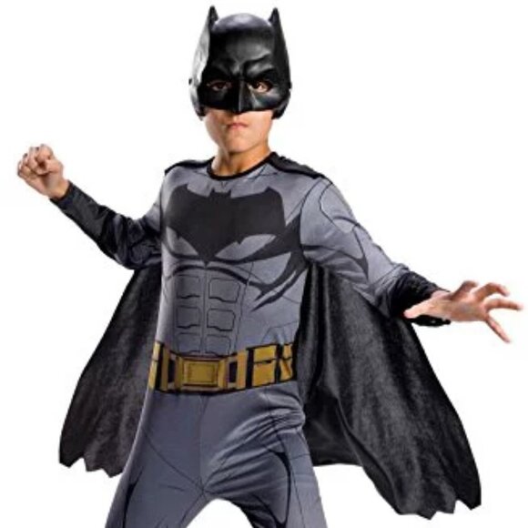 *2 for $30* Justice League - Batman Costume - Size L (10-12) - Picture 4 of 4